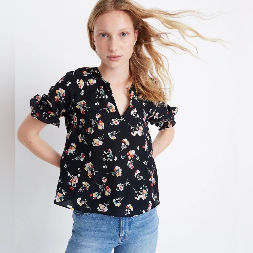 Madewell 100% Silk Notched Ruffle Cuff Blouse Top In Carnation Toss Size XS